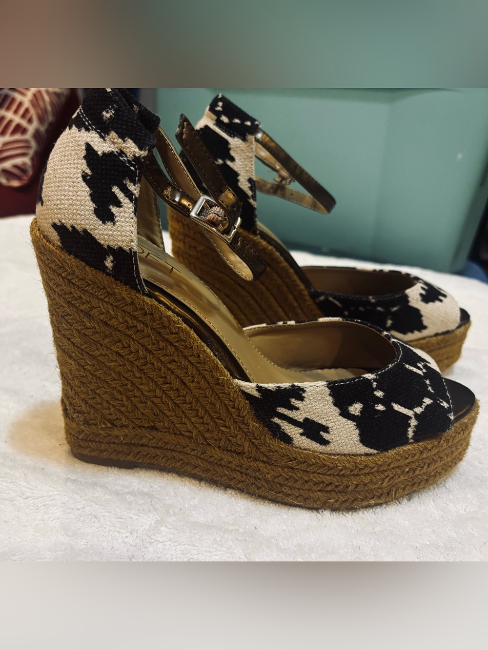 Brand New Wedges By Ann Taylor For The Loft - Size 9M - Wedge 5 Inches - Box 88